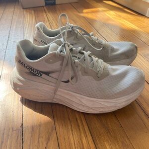 Salomon Aero Glide Sneaker